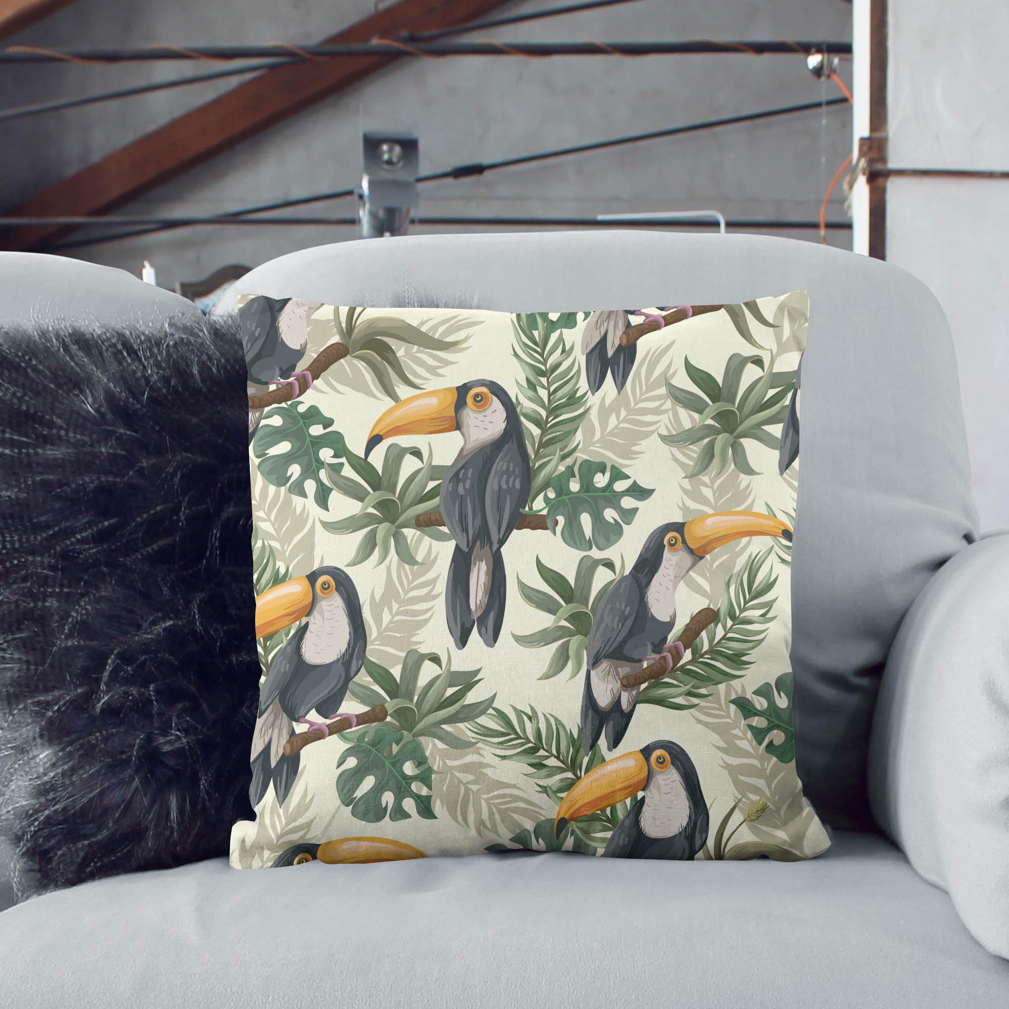 Toucans in Jungle-Tkanina Obrusowa