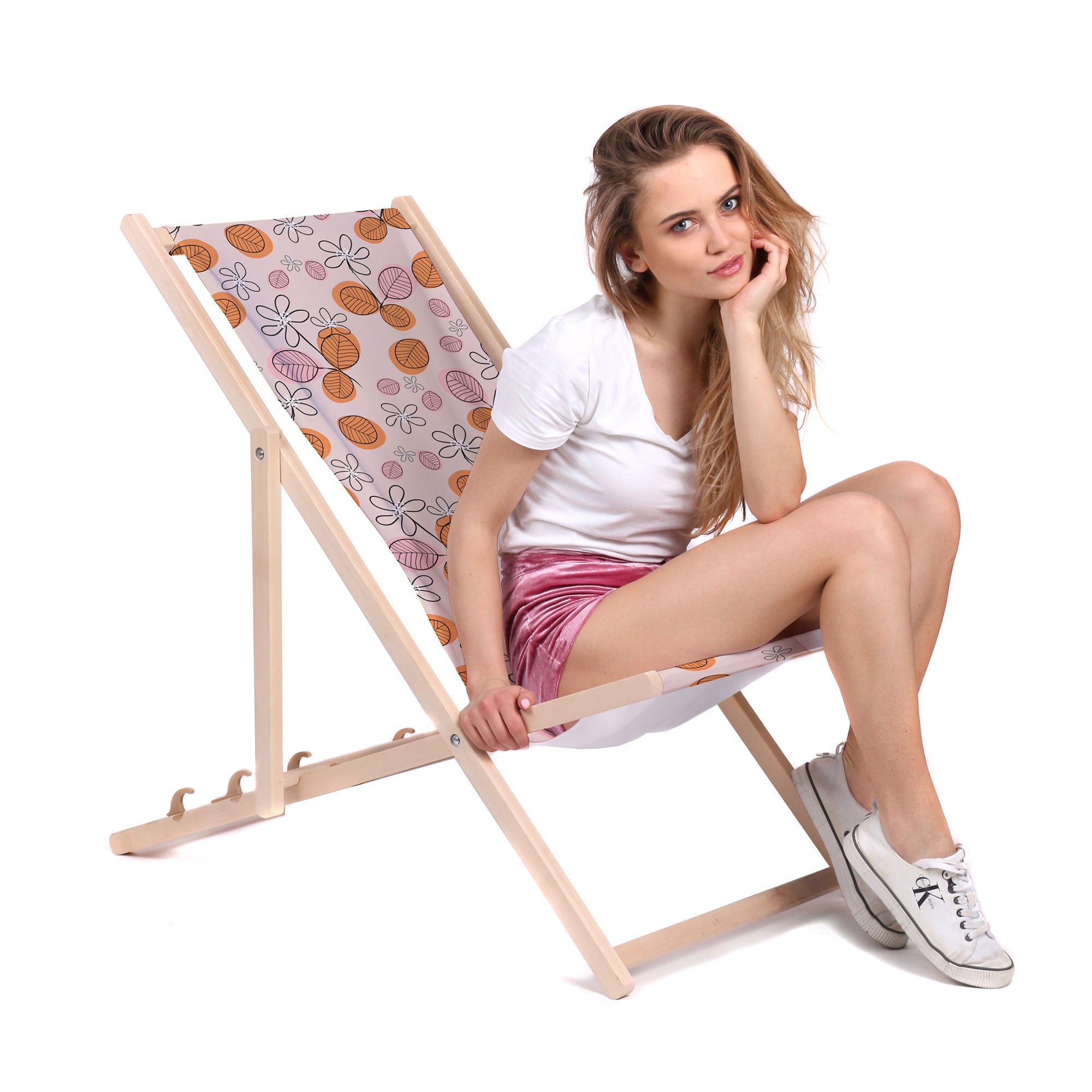 Leżak drewniany It Must Be August-M